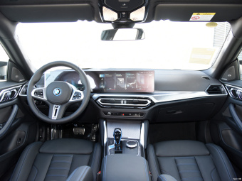 BMW i4 M50