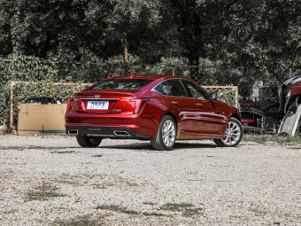 Cadillac CT5 Luxury 28T