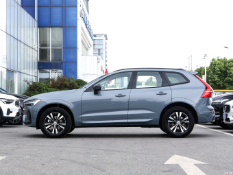 Volvo XC60 B5 AWD Smart Sports