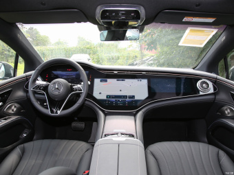 Mercedes-Benz EQS 450+ Deluxe Edition