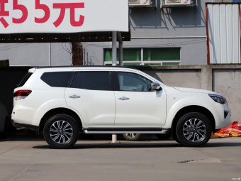 Nissan Terra Deluxe 2.5L XL AT 4WD