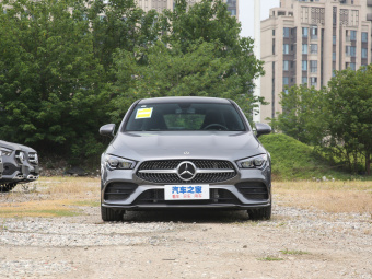 Mercedes-Benz CLA-Class 200 Shooting Brake