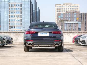 Audi S6 Limousine  2.9T Quattro