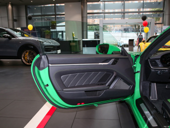 Porsche 911 Turbo S