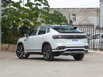 VW Tayron X Flagship Connect 4Motion 380TSI