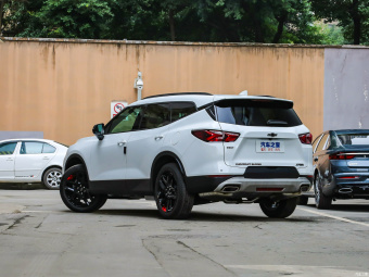 Chevrolet Blazer Xing 650T Mild Hybrid Redline
