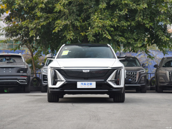 Cadillac Lyriq Luxury Standard Range RWD