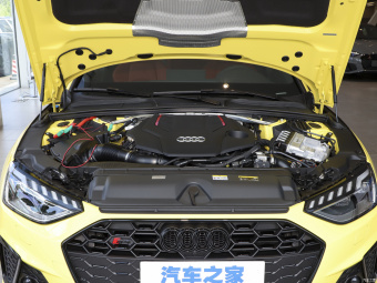 Audi S4  3.0 T Quattro