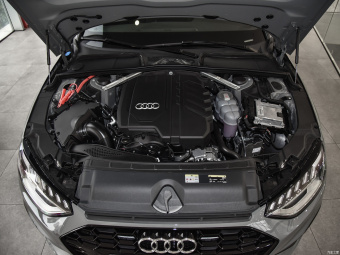 Audi A4 Avant Dynamic Luxury 40 TFSI