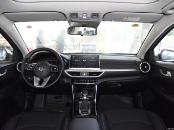 Kia K3 Youth 1.5L CVT