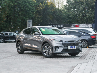Ford Mustang Mach-E Life (Standard Range)