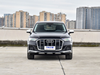 Audi Q7 Premium 55 TFSI Quattro