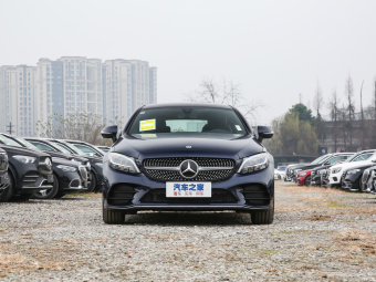 Mercedes-Benz C-Class 200 Coupé