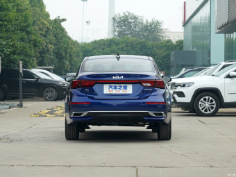 Kia K3 Fashion 1.5L CVT