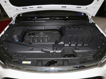 Beijing U5 Plus Premium 1.5L 5MT