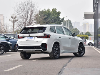 BMW X1 2026 sDrive25Li M Sport