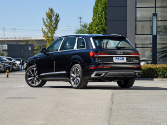 Audi Q7 Dynamic 55 TFSI Quattro