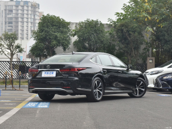 Lexus LS 500h Excellent