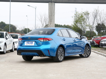 Toyota Levin Sport 1.8H E-CVT