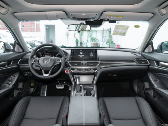 Honda Accord Magic Night · Premium 260TURBO