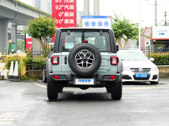 Jeep Wrangler Rubicon 2.0T 4D