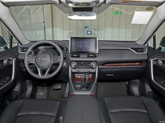 Toyota RAV4 Premium 2.0L CVT 2WD