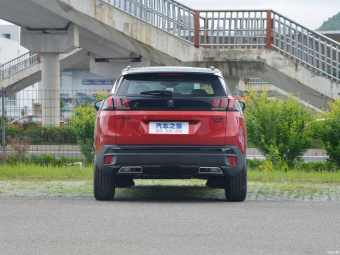 Peugeot 4008 Night Edition 400THP