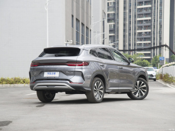 BYD Song Plus DM-i Flagship + 110КМ