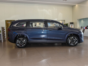 Hyundai Custo Premium LUX 270TGDi DCT