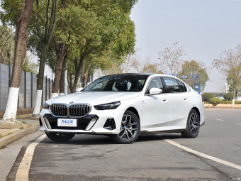 BMW i5 eDrive 35L Exclusive M Sport