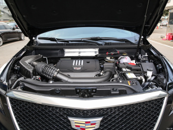Cadillac XT5 Premium 2.0T AWD