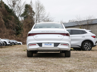 BYD Qin Plus DM-i Leading 120КМ
