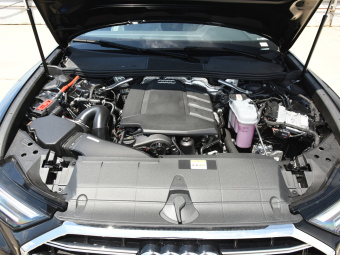 Audi A6L Elegance Select 45 TFSI Quattro