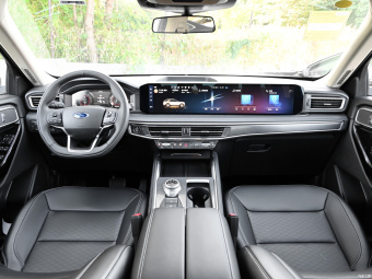 Ford Explorer Fashion Plus EcoBoost 285 6 Seat