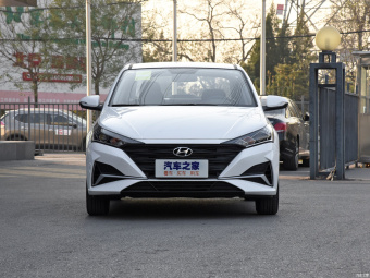 Hyundai Verna Cool GLS 1.4L CVT