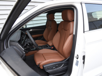 Audi Q5L Dynamic Luxury 40 T