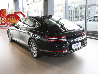 Genesis G80 Luxury AWD