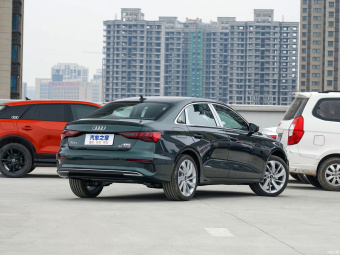 Audi A3L Limousine Elegance Fashion 35 TFSI