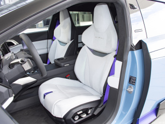 HiPhi Z 4 Seat