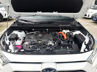 Toyota RAV4 Hybrid Flagship 2.5L E-CVT 4WD