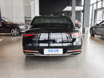 Genesis G90L Executive AWD