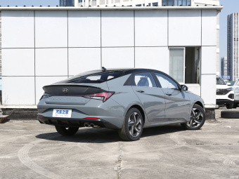 Hyundai Elantra Flagship TOP 240TGDi DCT