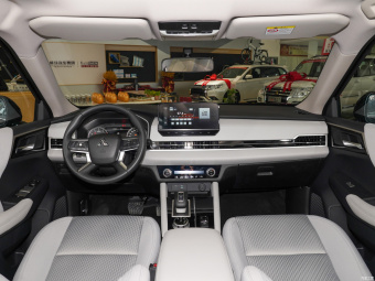 Mitsubishi Outlander Style 1.5T CVT
