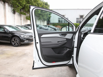 VW Talagon R-Line 6 seats 4Motion 380TSI