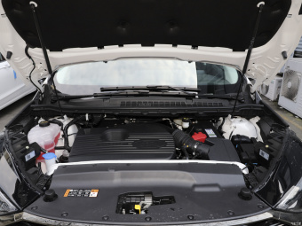 Ford Edge Plus Elite EcoBoost 245 5 Seat