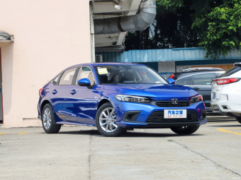 Honda Civic Dynamic 180TURBO CVT