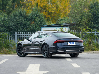 Audi A7 Selection 45 TFSI