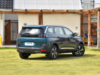Peugeot 5008 Complete 400THP