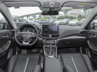 Hyundai Lafesta Elite GLX 280TGDi