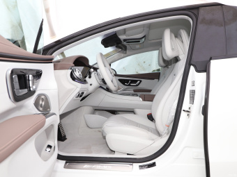 Mercedes-Benz EQS 53 AM4MATIC+